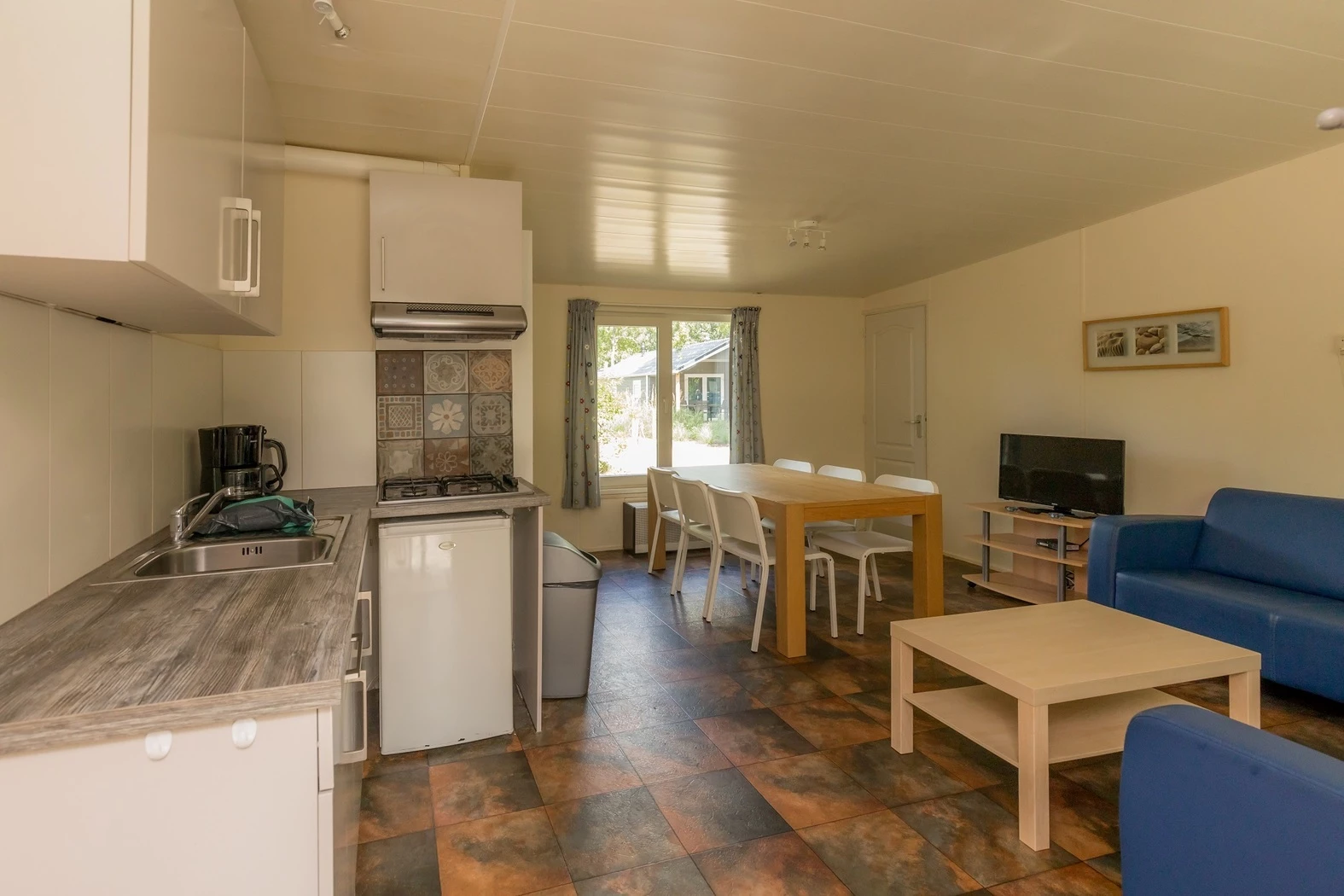 Bungalow B Bungalow B