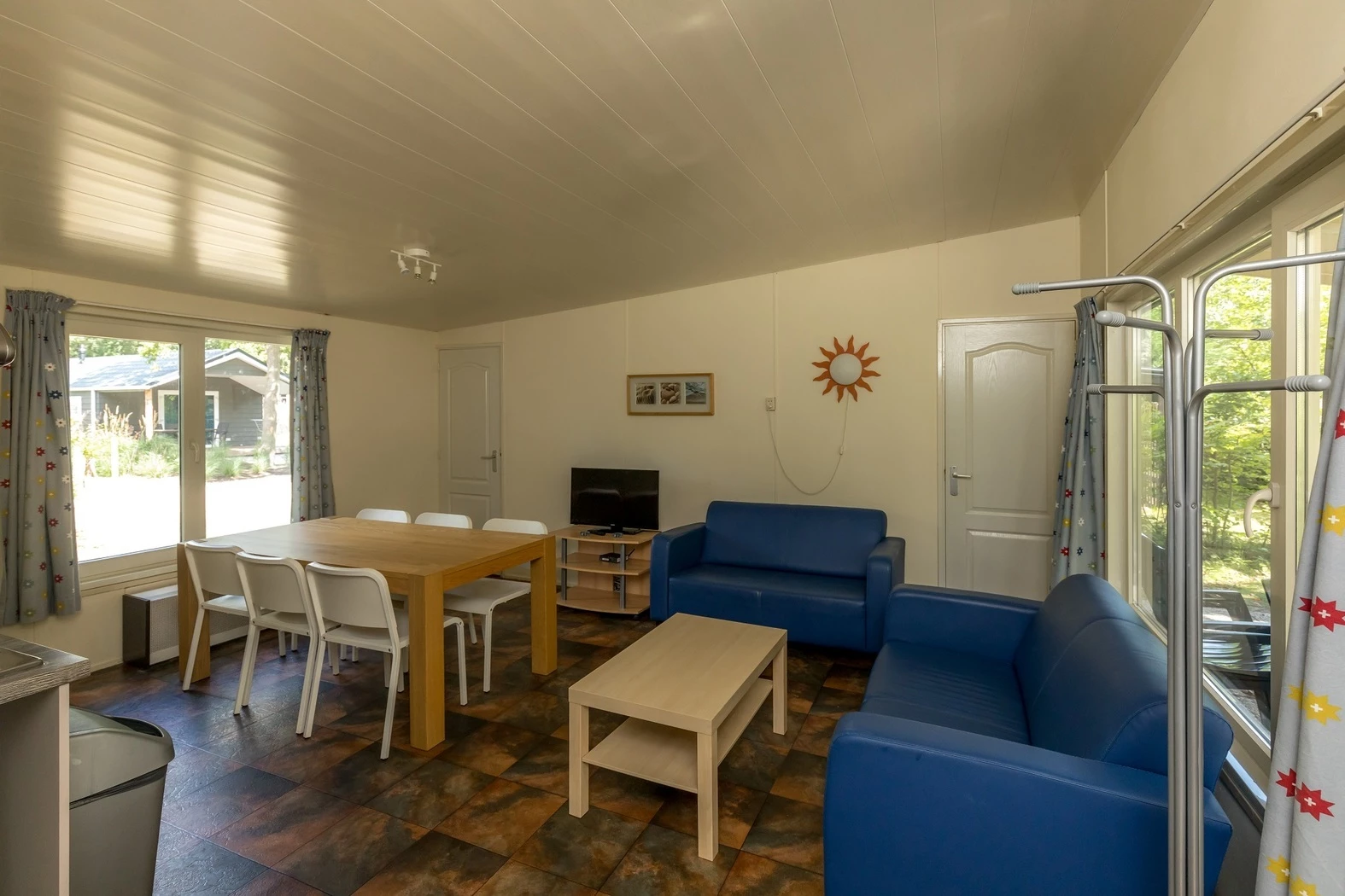 Bungalow B Bungalow B