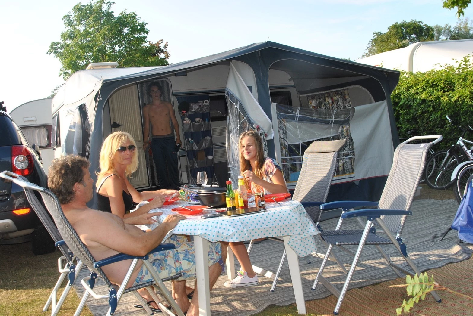 Toeristenplaats 105m2 Toeristenplaats 105m2